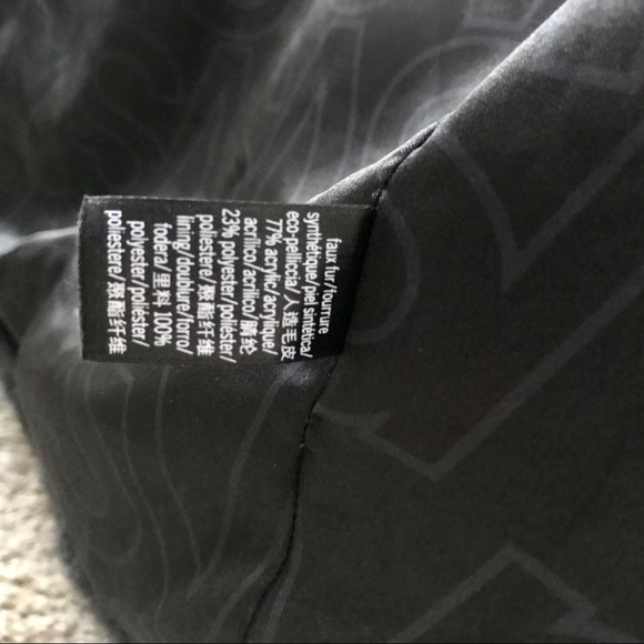 Victoria Sport Faux fur Long Coat - Picture 8 of 9